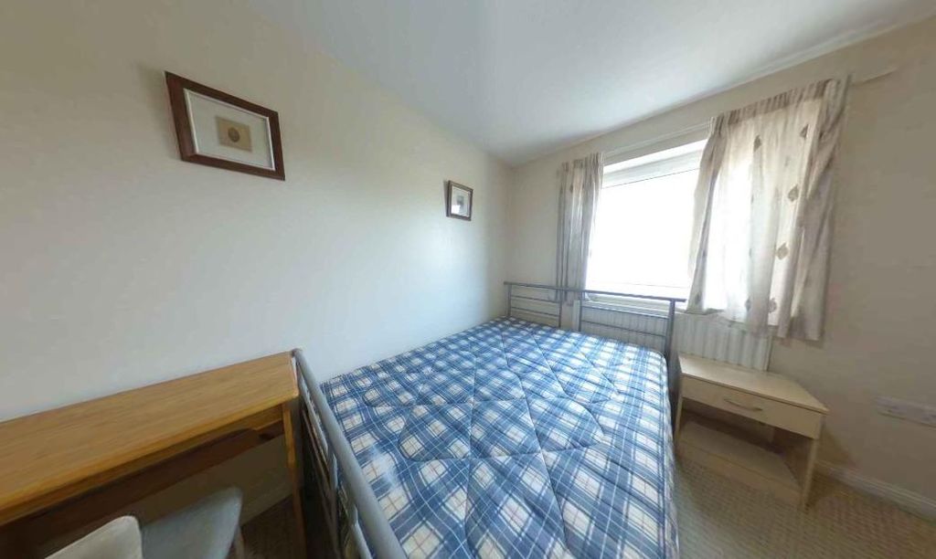 Property photo 2 of 8 Bedroom 1.Png