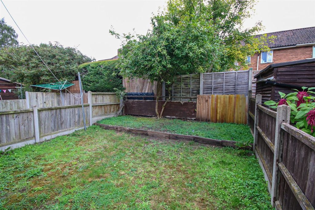 Property photo 2 of 8 Img_3883-2.Jpg