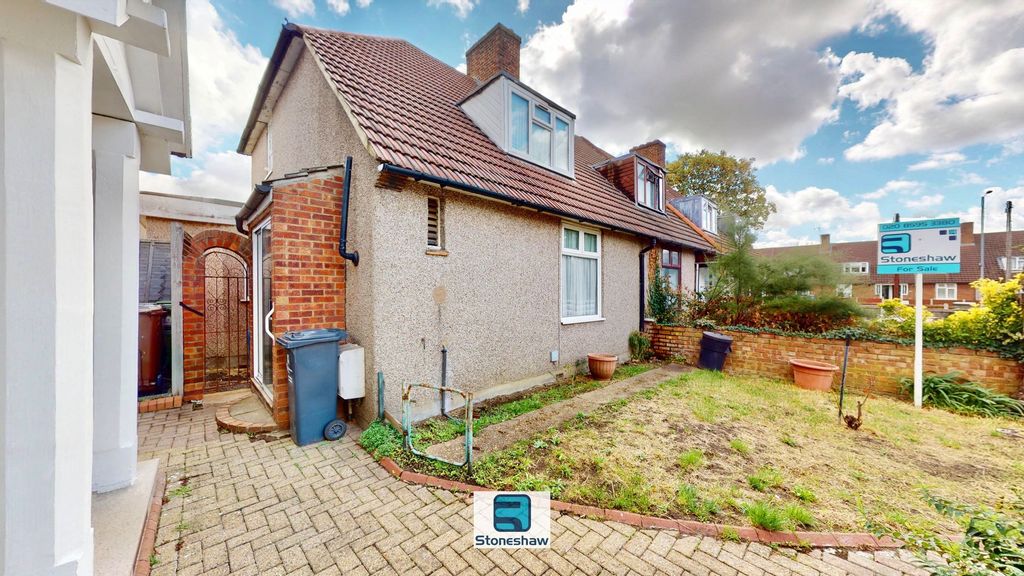 Property photo 1 of 23