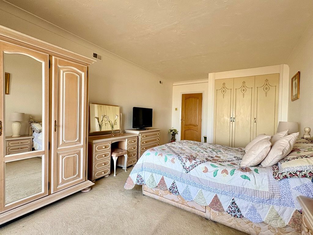 Additional image 18 of 3 bed flat for saleSt Lucia, West Parade, Bexhill-On-Sea TN39