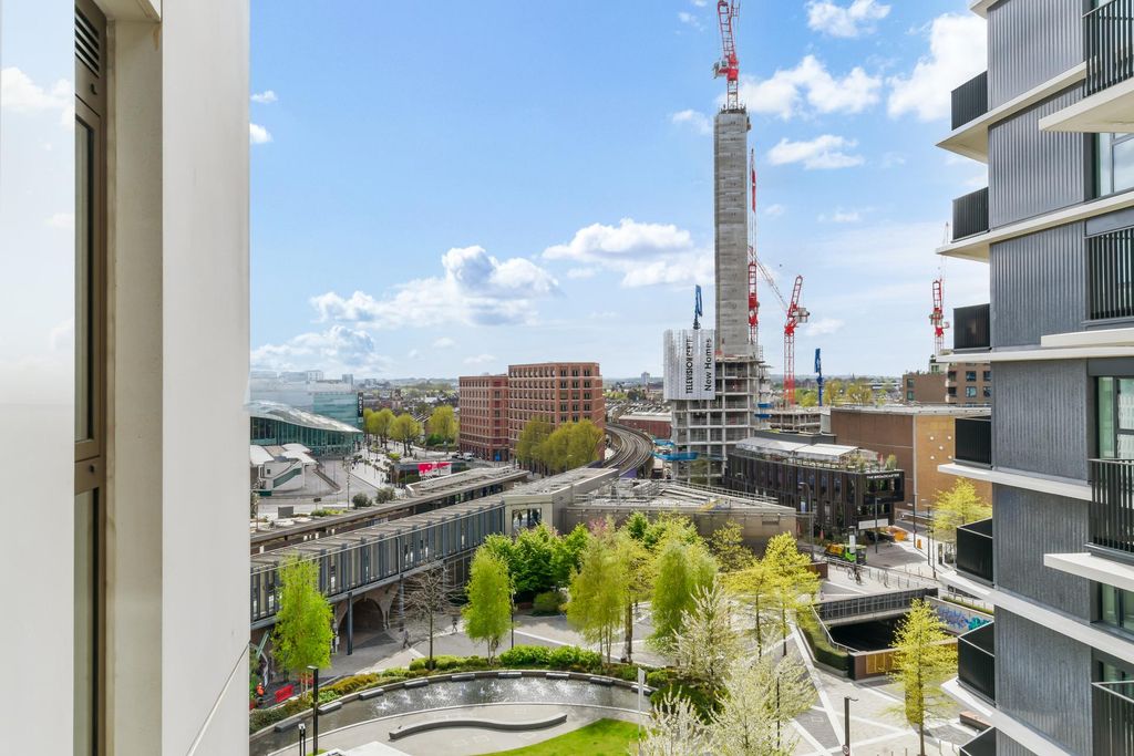 Property photo 3 of 3