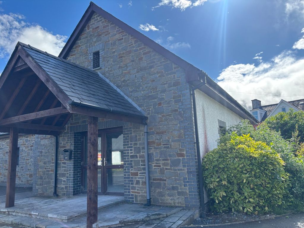 Property photo 1 of 1