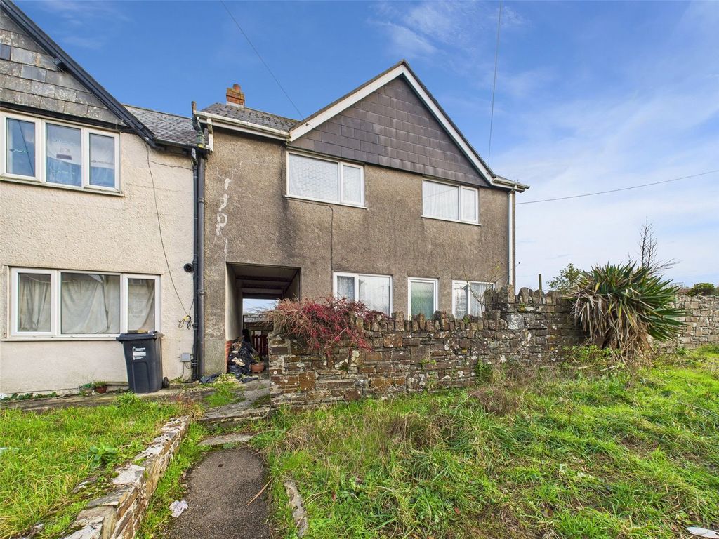 Property photo 2 of 3 Front Alt