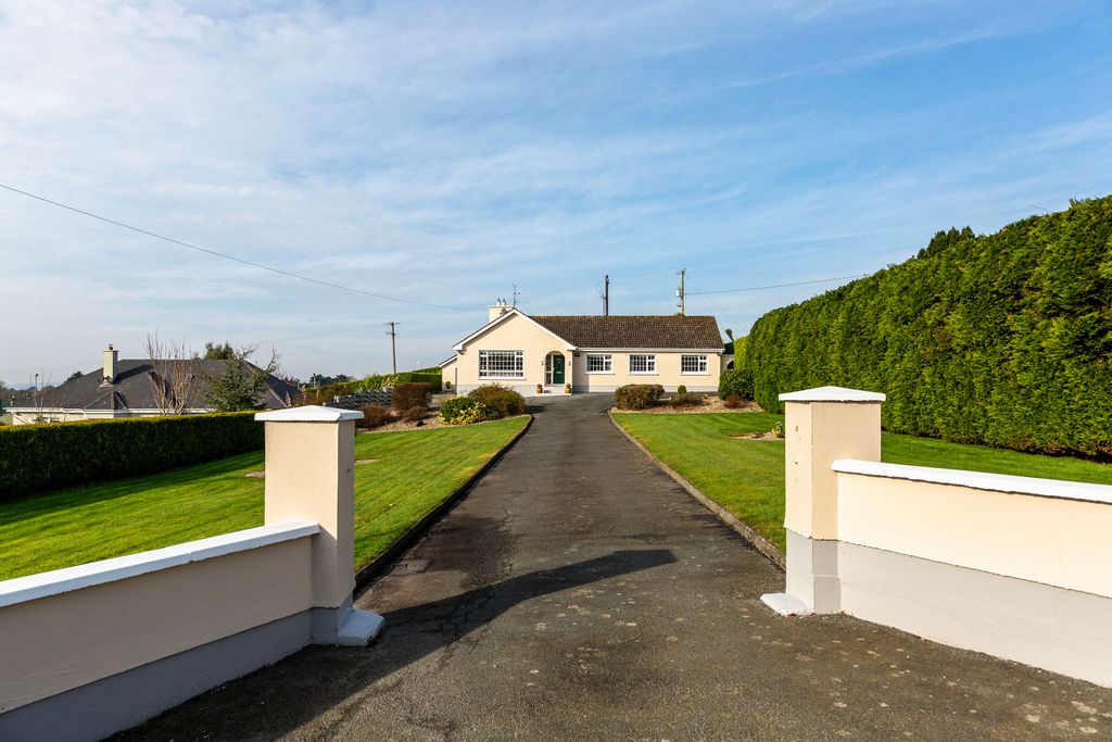 Property photo 1 of 47