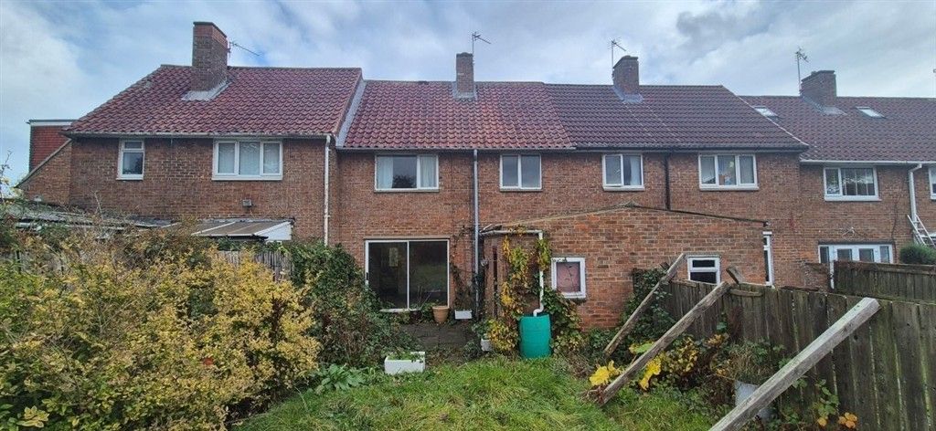 Property photo 3 of 11