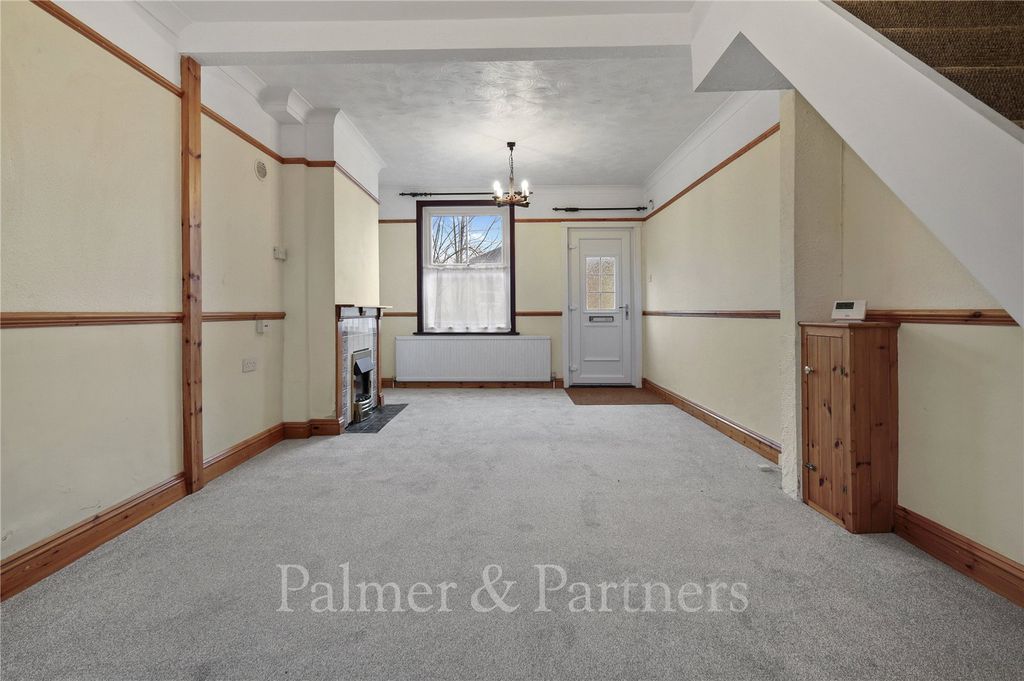 Property photo 3 of 12 Reception Room