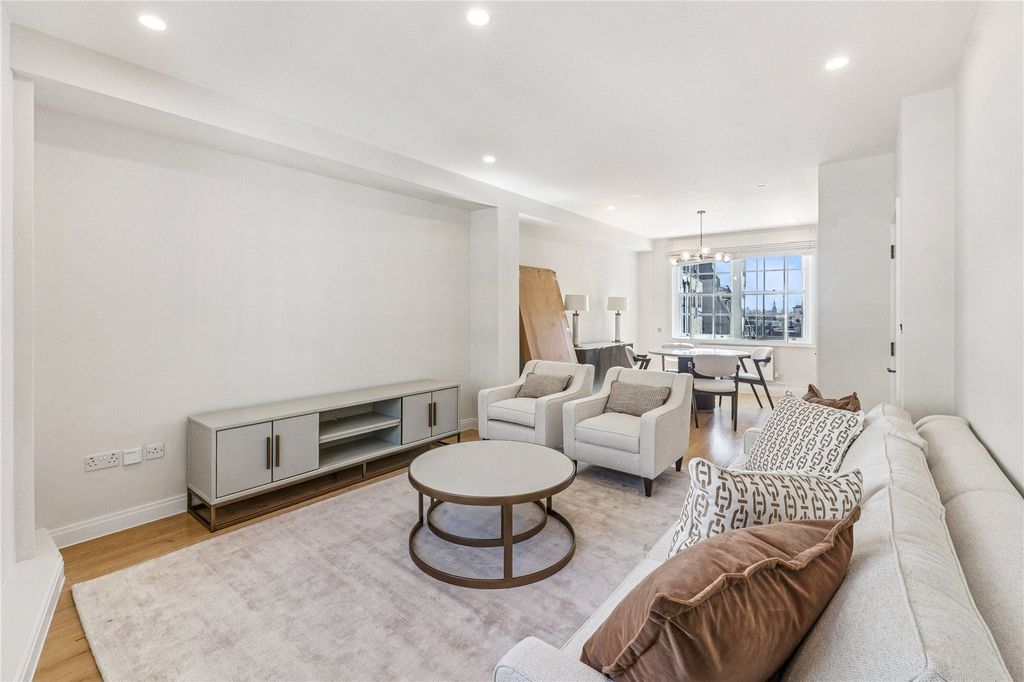 Property photo 3 of 16 Picture No. 25