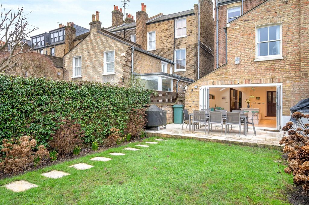 Property photo 2 of 24 Picture No. 34