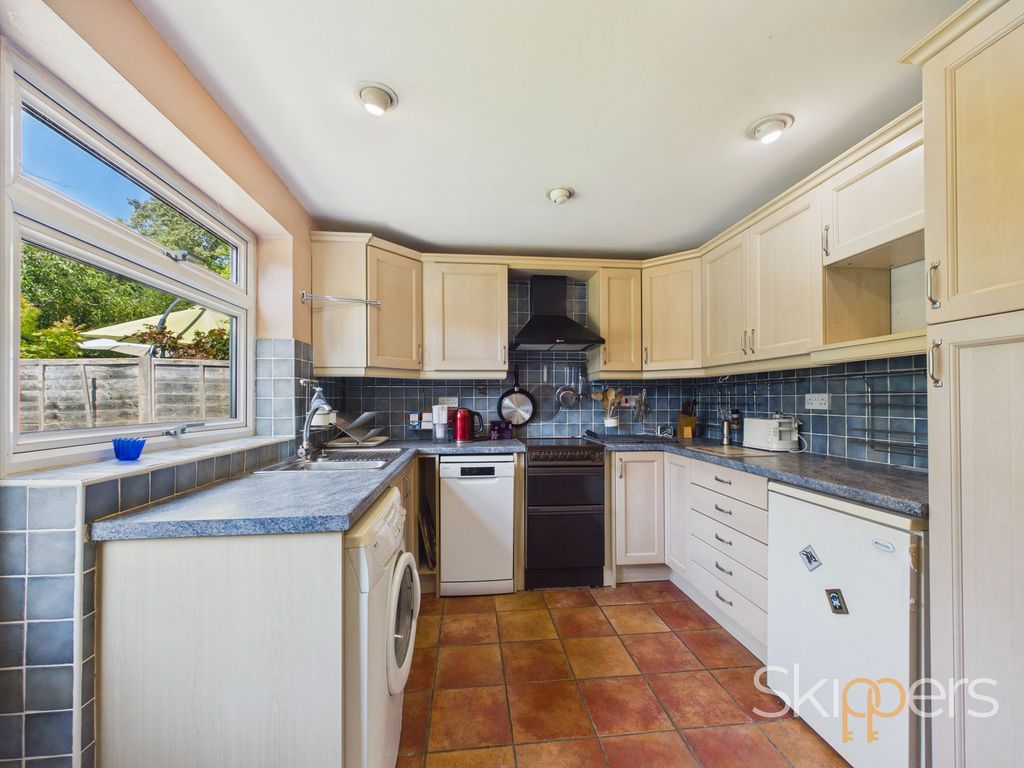 Property photo 2 of 26