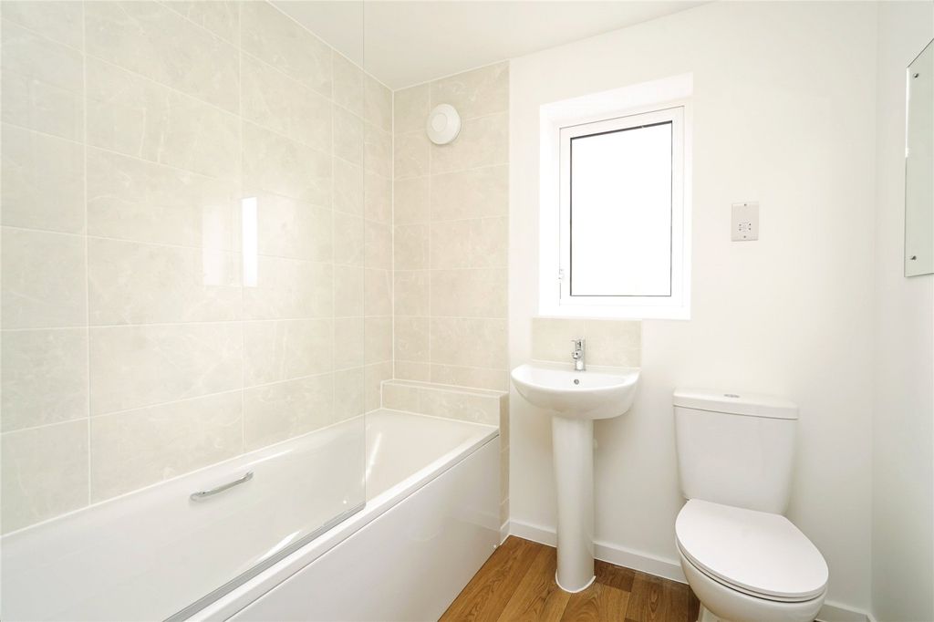 Property photo 3 of 15 Picture No. 08