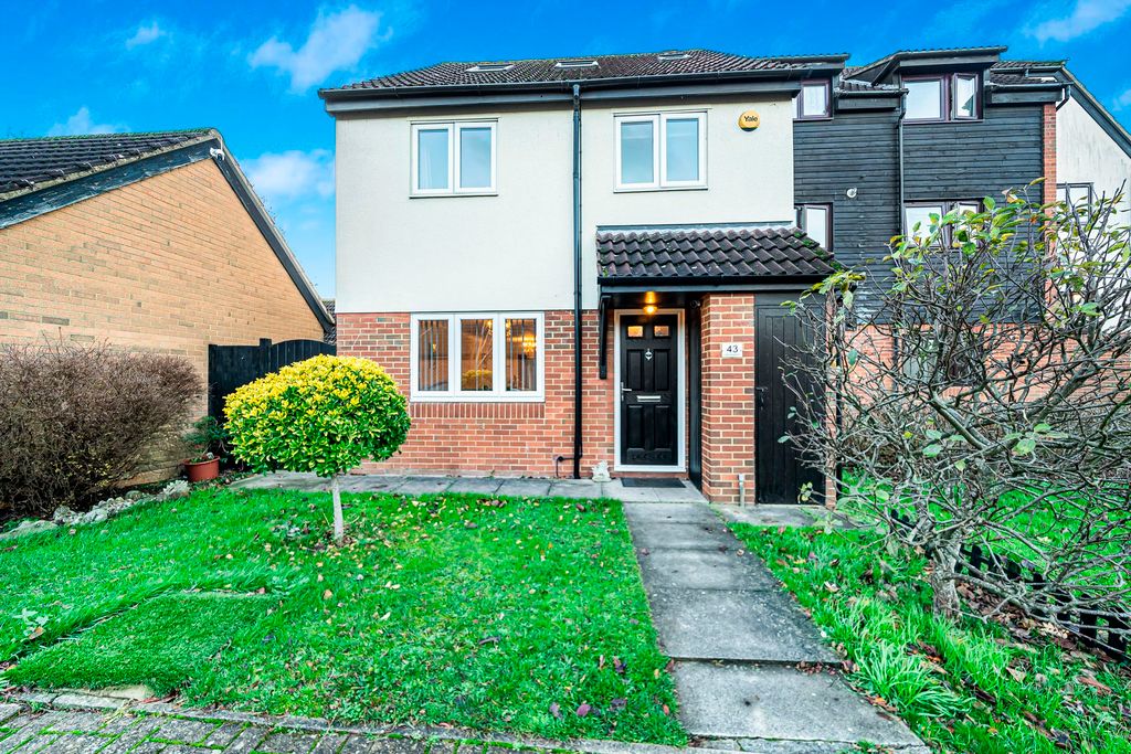 Property photo 1 of 29