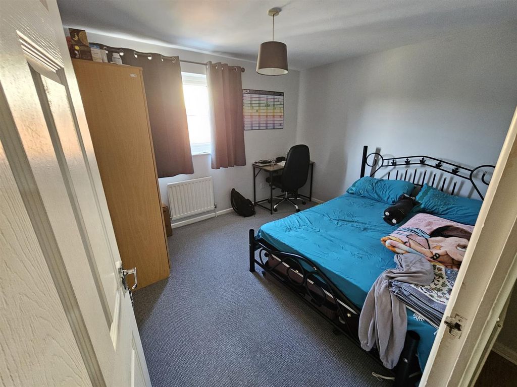 Property photo 3 of 12 Whatsapp Image 2026-10-01 At 16.55.27 (2).Jpeg