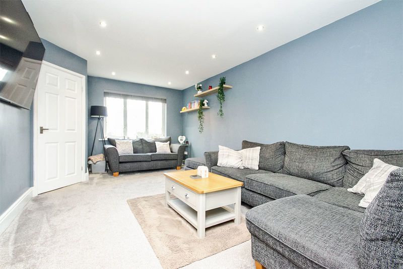 Property photo 3 of 18 Photo 13