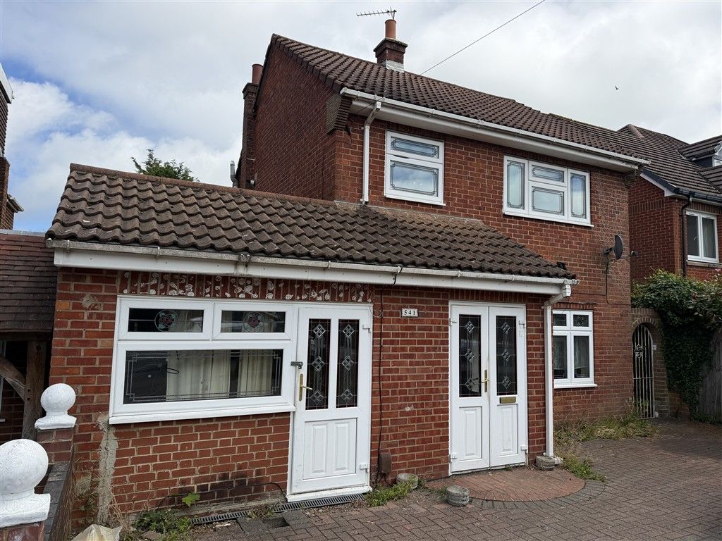 Property photo 1 of 7 Front
