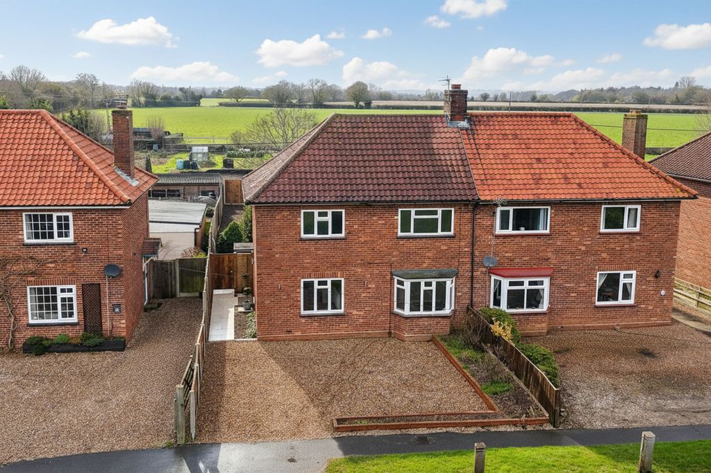 Property photo 1 of 26