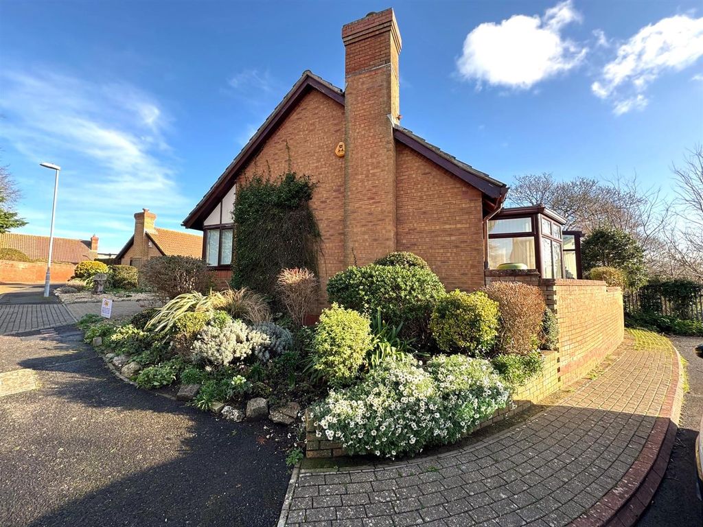 Property photo 2 of 16 Side.Jpg