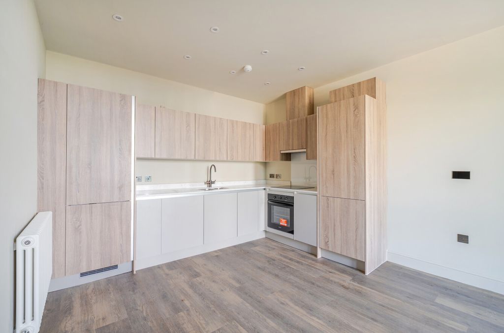 Property photo 3 of 9 1494177-17-6A5646...