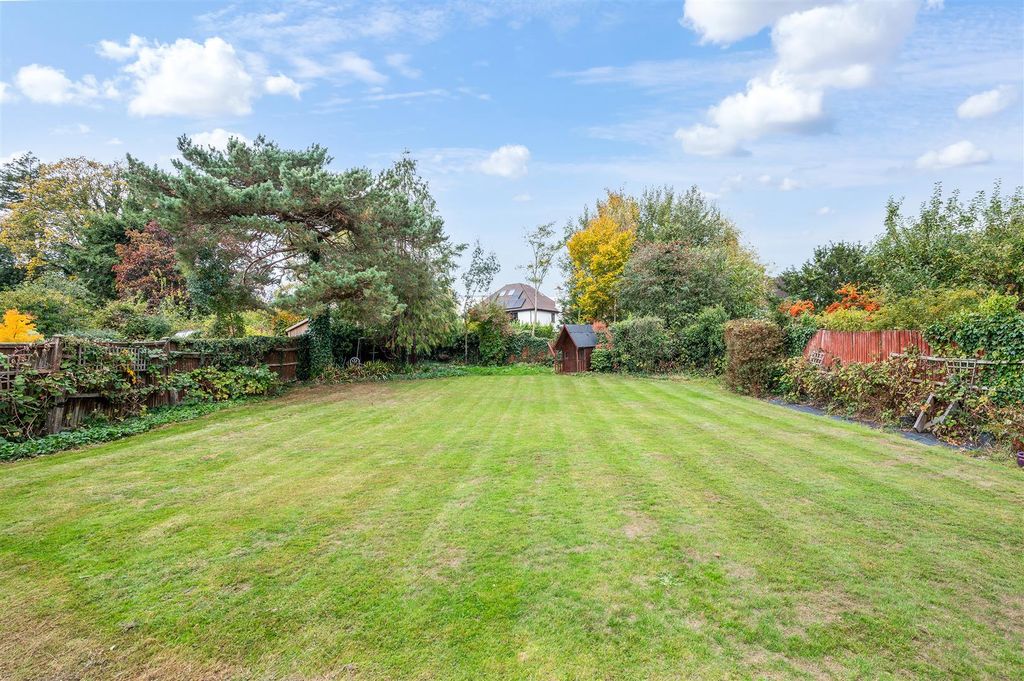 Property photo 3 of 14 Hookfield, - (12).Jpg