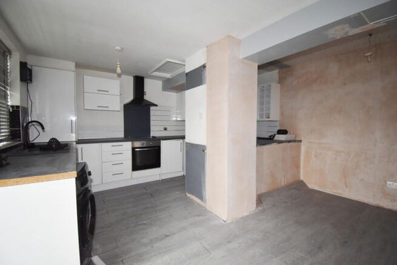 Property photo 2 of 10 Photo 2