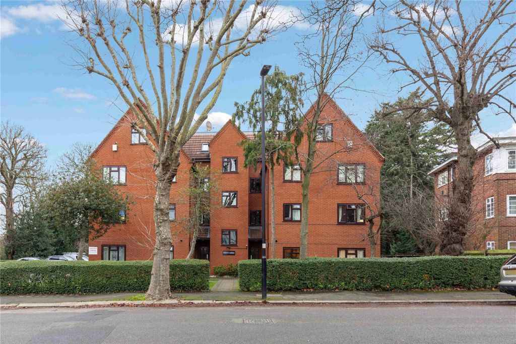 Property photo 1 of 12