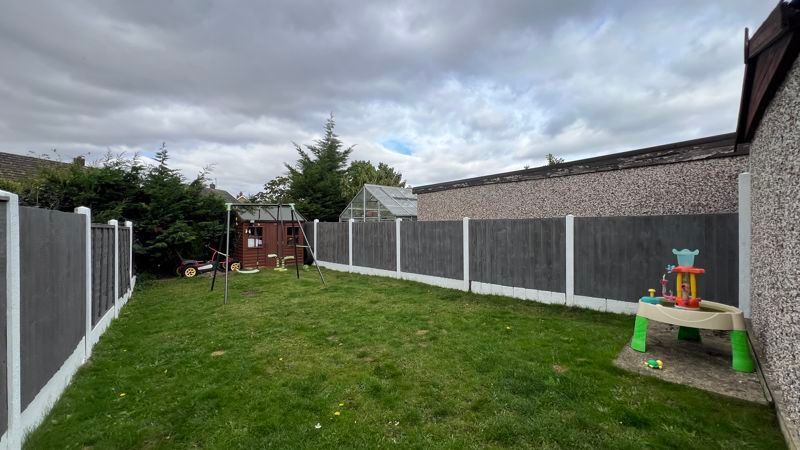 Property photo 2 of 14 Photo 4