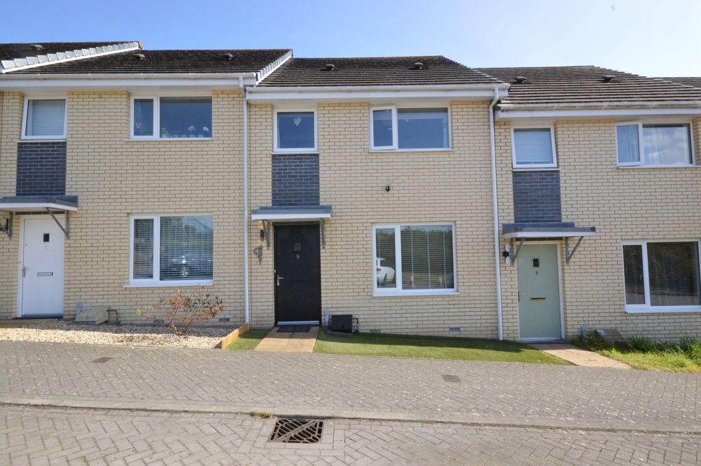 Property photo 1 of 12 1 - Picture No. 17