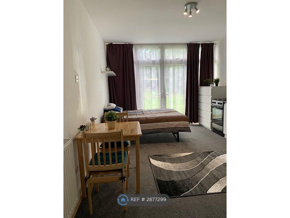 Property photo 1 of 4