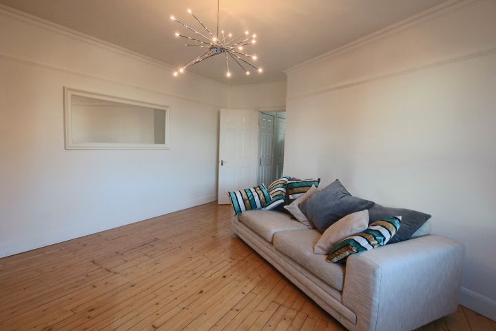 Property photo 3 of 10 Photo 3