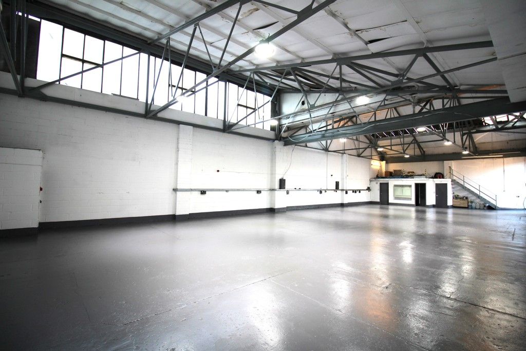 Property photo 3 of 8 Photo 3