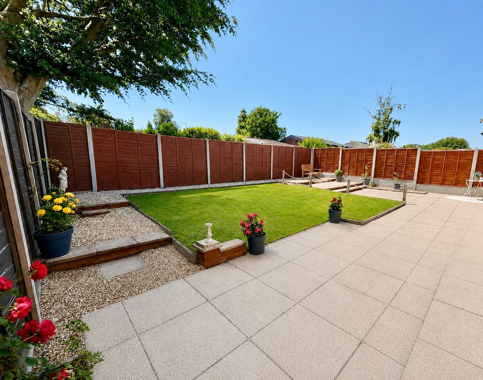 Property photo 2 of 13