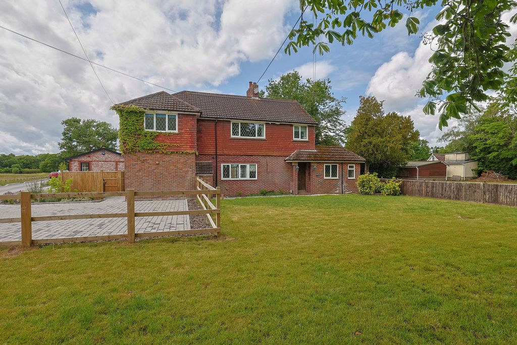 Property photo 1 of 23