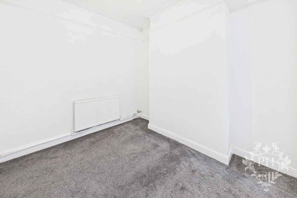 Property photo 3 of 10 Mthf0Koy5Ekgstrzoj6Jog.Jpg