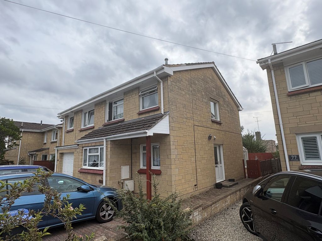 Property photo 2 of 14 1212