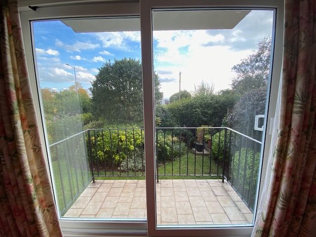 Property photo 3 of 12