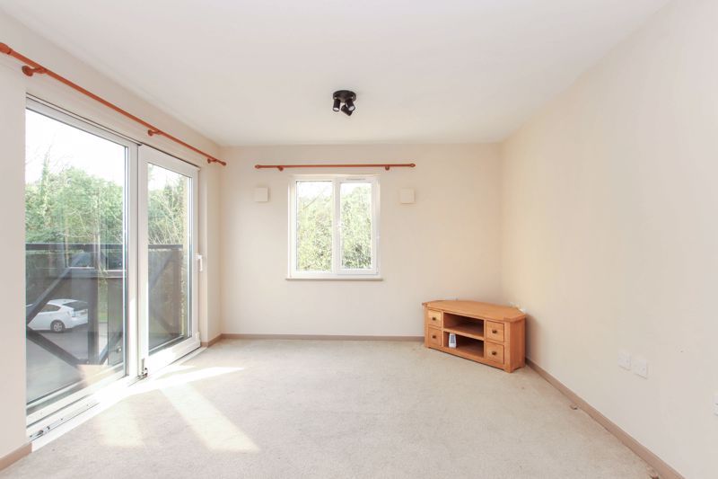 Property photo 3 of 11 Photo 10