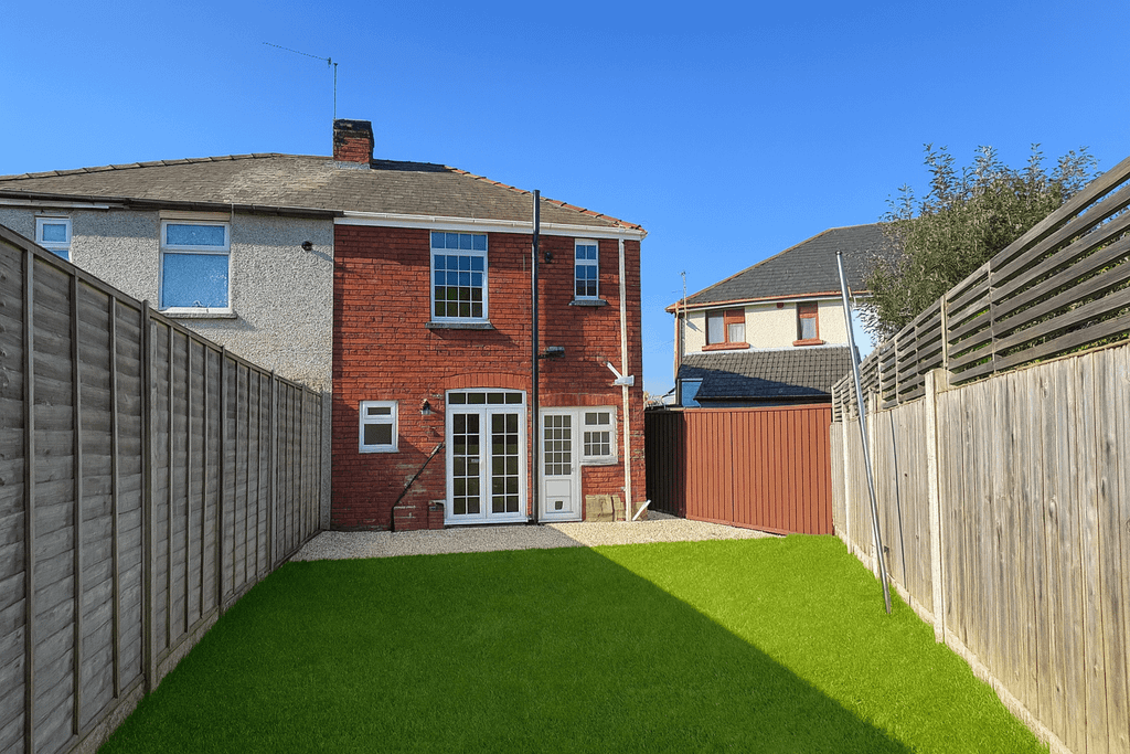 Property photo 1 of 11 Great Investment Or First Time Buyers Home