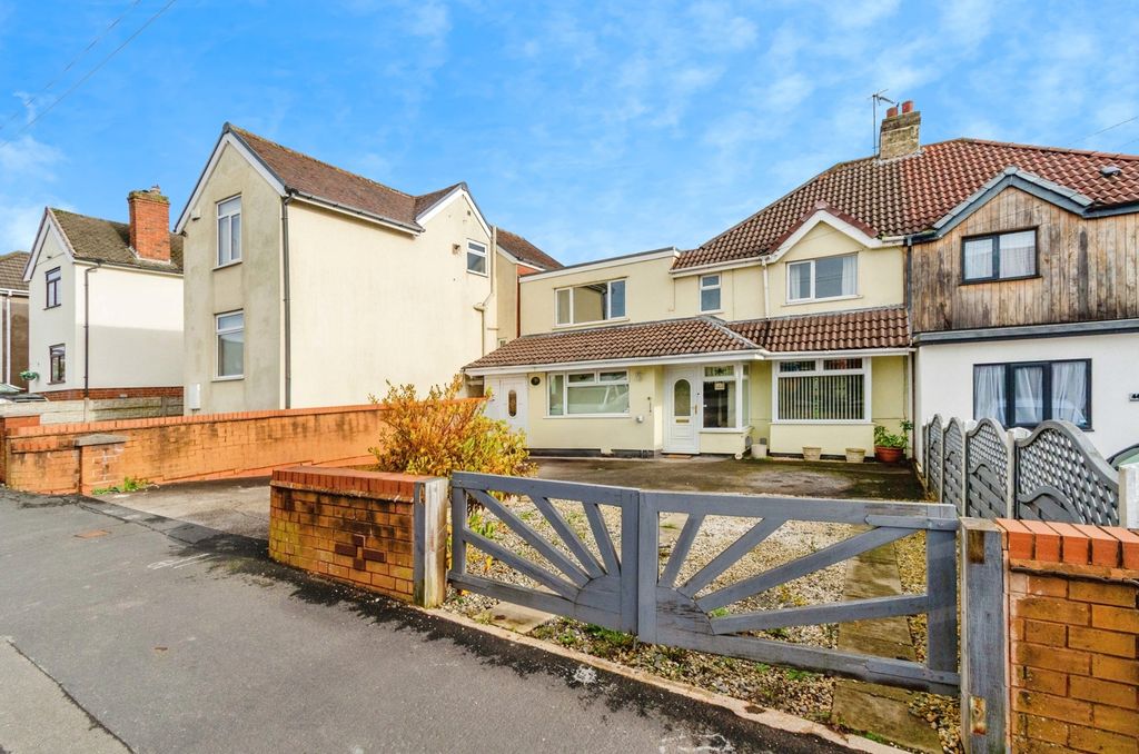 Property photo 1 of 17 Photo