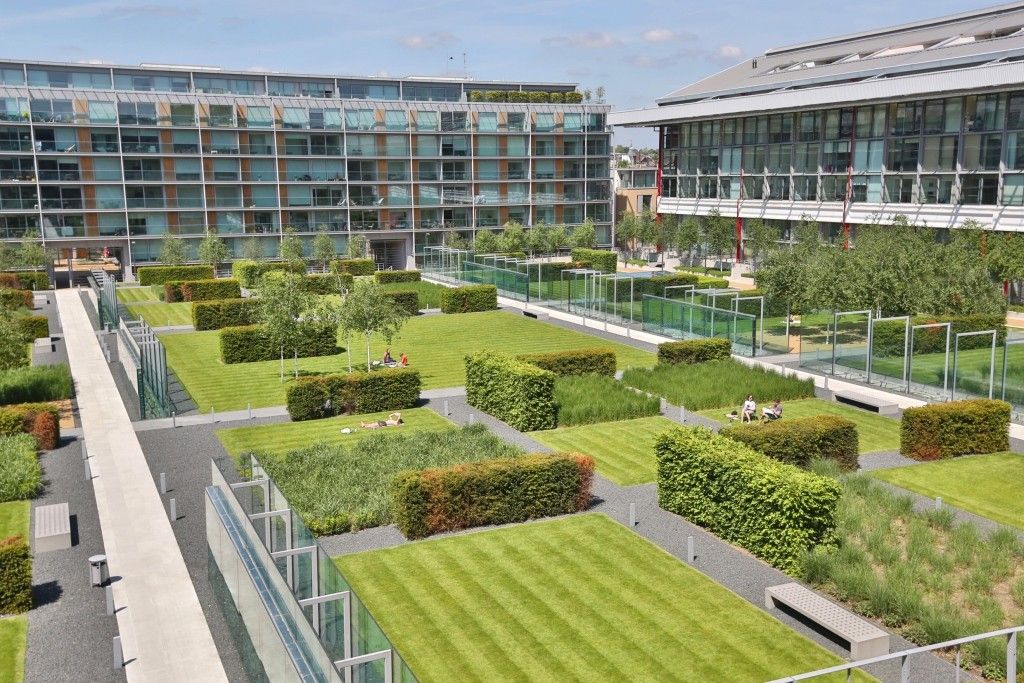 Property photo 2 of 12 Highbury