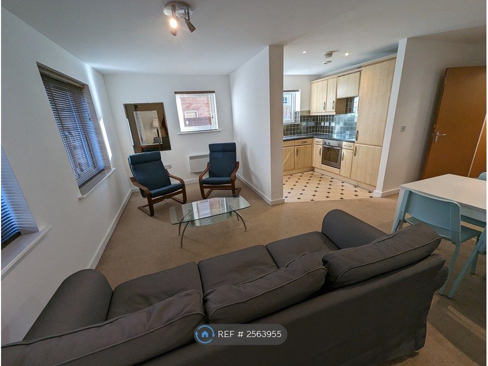 Property photo 2 of 9 Living Room