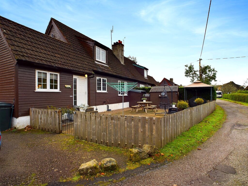 Property photo 1 of 25