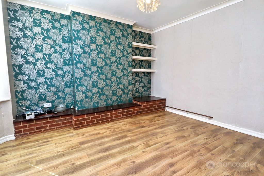 Property photo 3 of 20 5395036