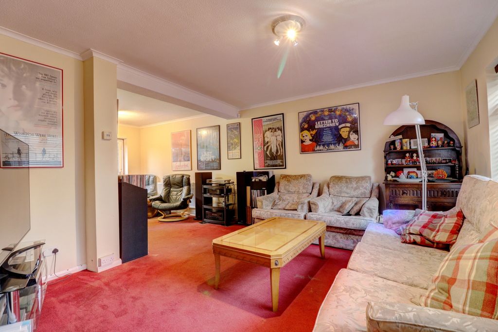 Property photo 2 of 14 Picture No. 02