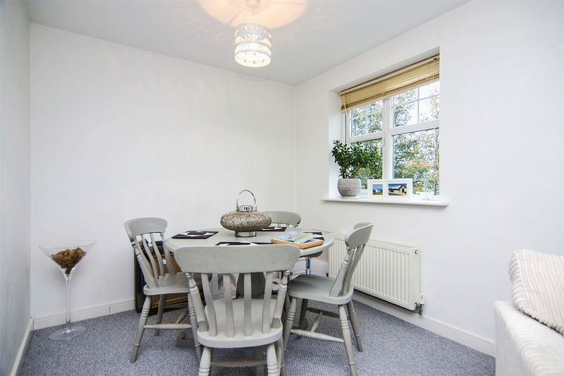 Property photo 3 of 14 Photo 14