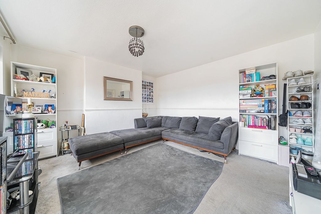 Property photo 3 of 16 1335307-22-6894B2...