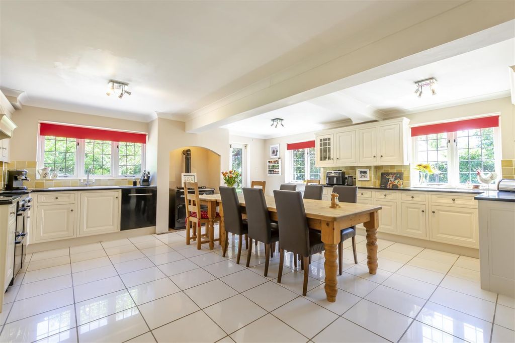 Property photo 2 of 26 Family Room/Kitchen