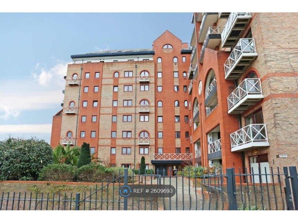 Property photo 1 of 31