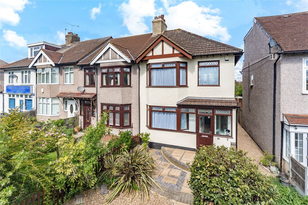 Property photo 1 of 19 Front