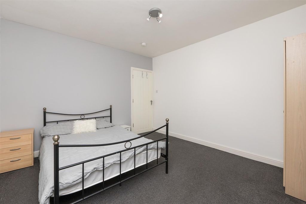 Property photo 1 of 9 13-Deep-Pit-Road-Bs5-7Uf-6.Jpg