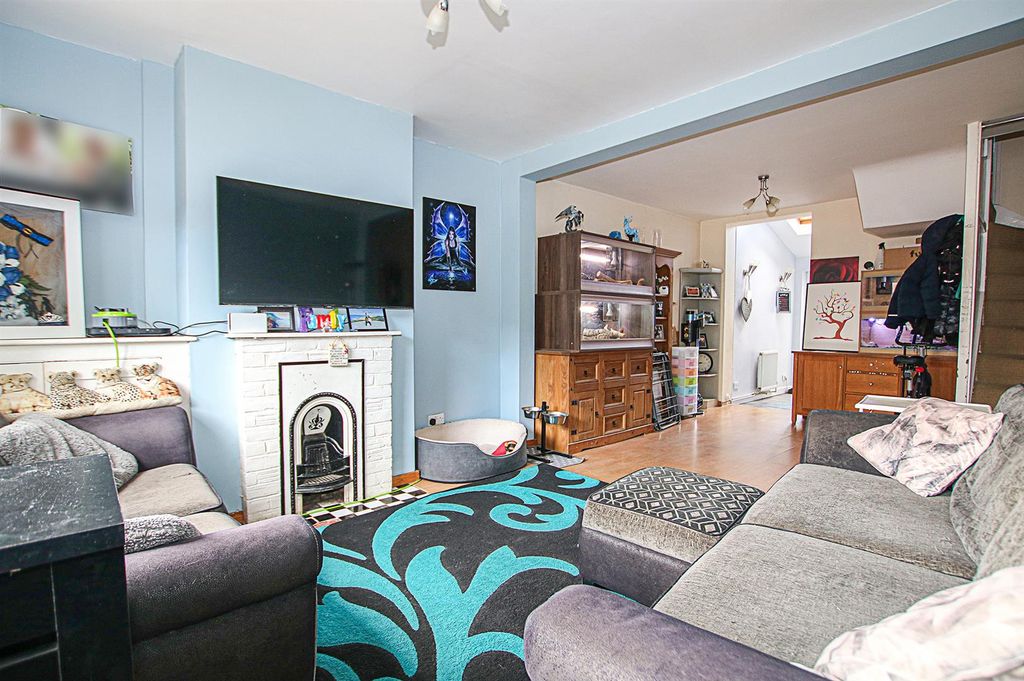 Property photo 2 of 12 Img_9674.Jpg