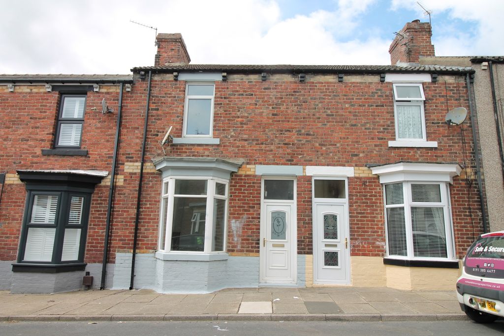 Property photo 1 of 6